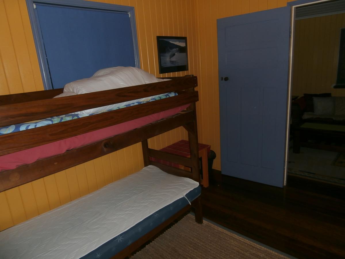 Mango Tourist Hostel Hervey Bay Ruang foto